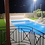 Mary דירה פורטו הלי
