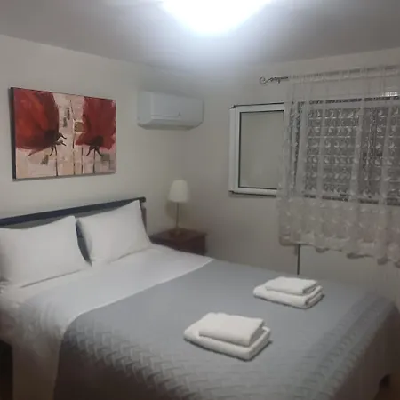 Mary Apartment