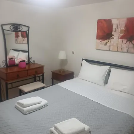 Mary Apartment Porto Heli
