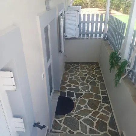 Mary Apartment Porto Heli
