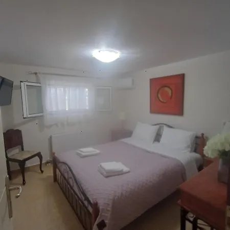 Mary Apartment Porto Heli